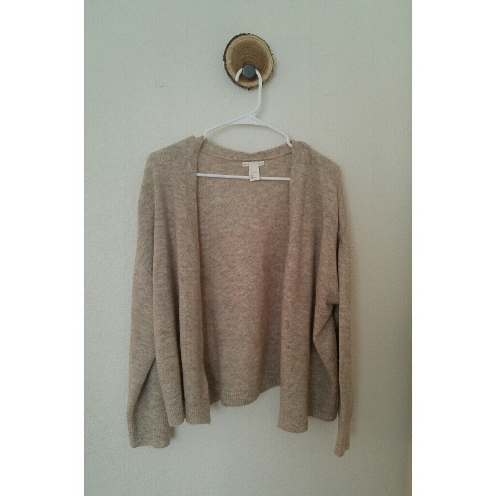 Slouchy H&M tan cardigan